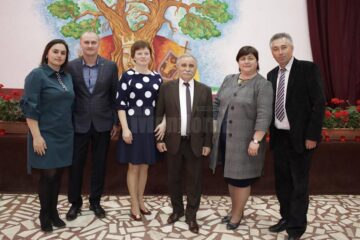 Simpozionul internațional „Armonie prin joc și cânt, port și cuvânt", la Cajvana
