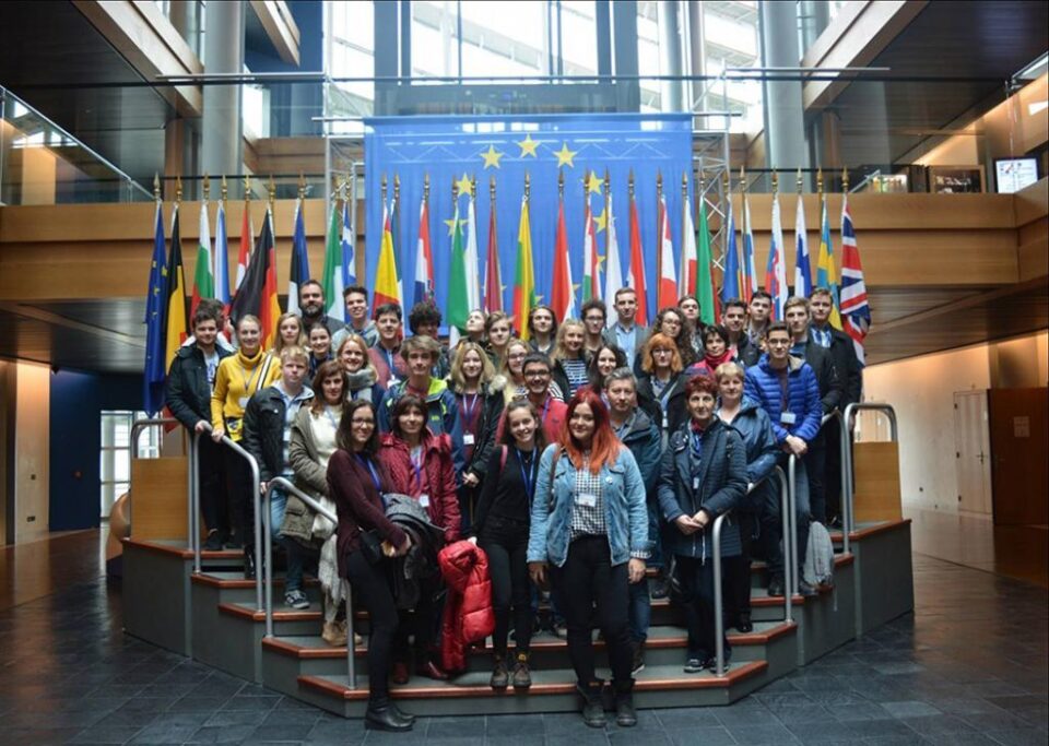 Dezbateri despre turism și cultură la Strasbourg pentru elevii Colegiului Tehnic “Mihai Băcescu”