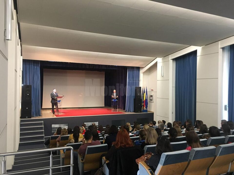 Atașatul cultural al Ambasadei SUA, în dialog cu studenții Universității