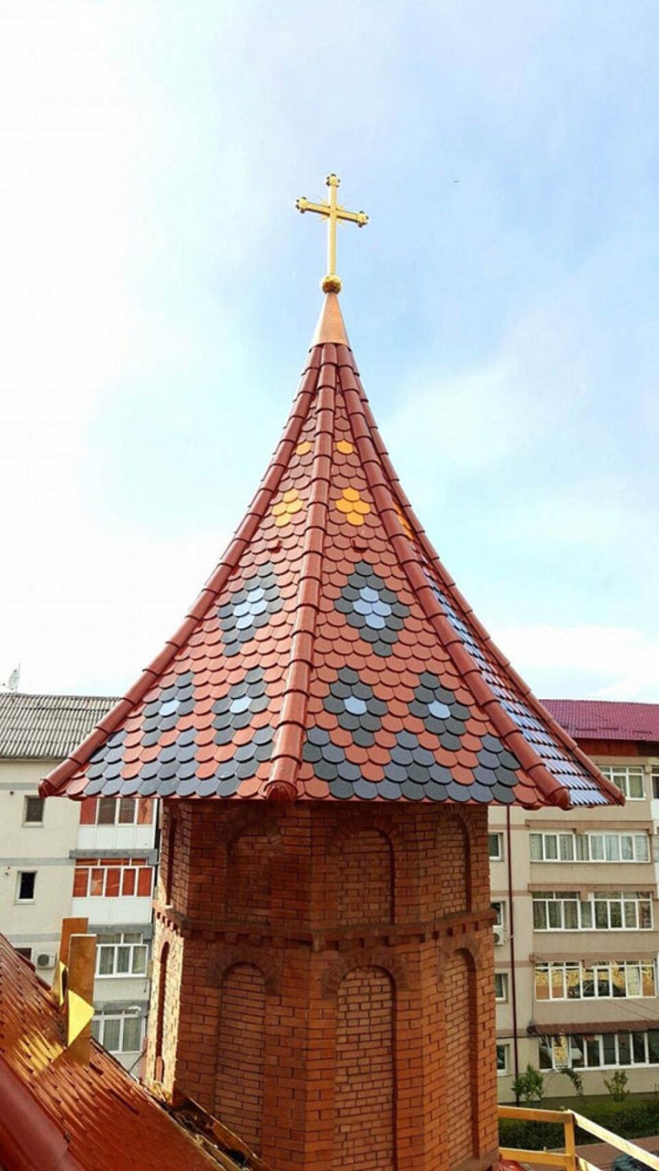 Slujbă arhierească, duminică, la Parohia „Sfântul Gheorghe“ - Burdujeni din municipiul Suceava
