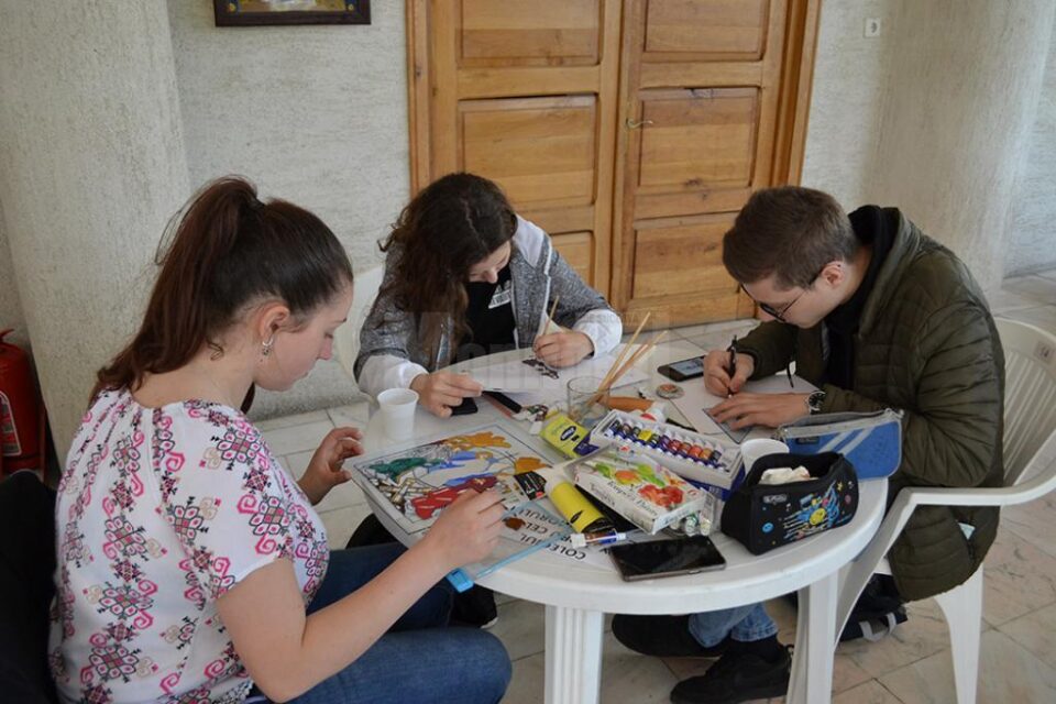 120 de elevi au participat la concursul ,,Sărbătoarea Învierii - spiritualitate și tradiții prin ochi de copil”