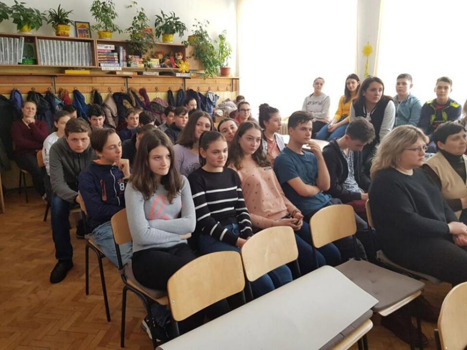 Programul educațional „Viața la pozitiv”