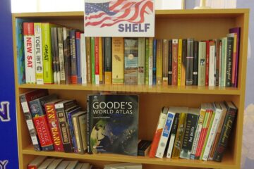 „American Shelf”, inaugurat la Biblioteca Bucovinei, în prezența adjunctului șefului Misiunii Diplomatice a SUA în România