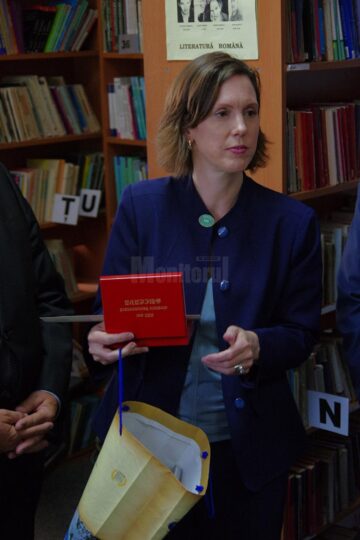 „American Shelf”, inaugurat la Biblioteca Bucovinei, în prezența adjunctului șefului Misiunii Diplomatice a SUA în România