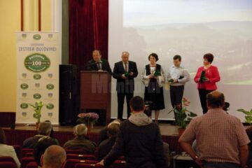 La Vatra Dornei, Gheorghe Flutur a înmânat patru distincții "Meritul Bucovinei"