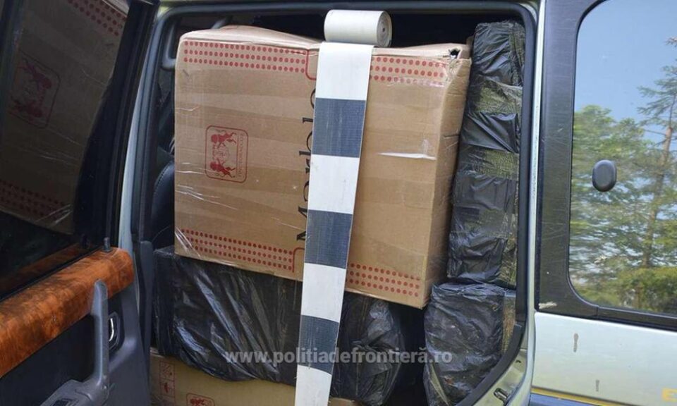Autoturismele și țigările de contrabandă au fost confiscate