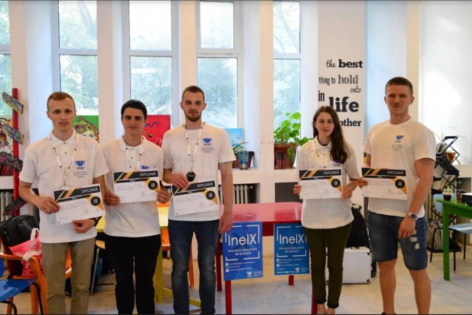 Roboții studenților de la USV și-au testat abilitățile la Timișoara