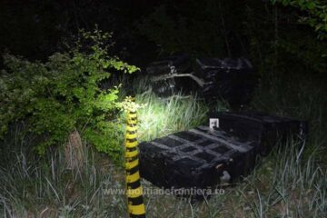 Peste 20.000 de pachete de țigări reținute de polițiștii de frontieră suceveni în 24 de ore
