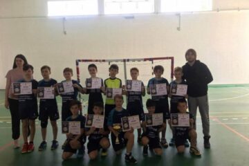 Echipa de minihandbal CSU Suceava s-a calificat la turneul semifinal