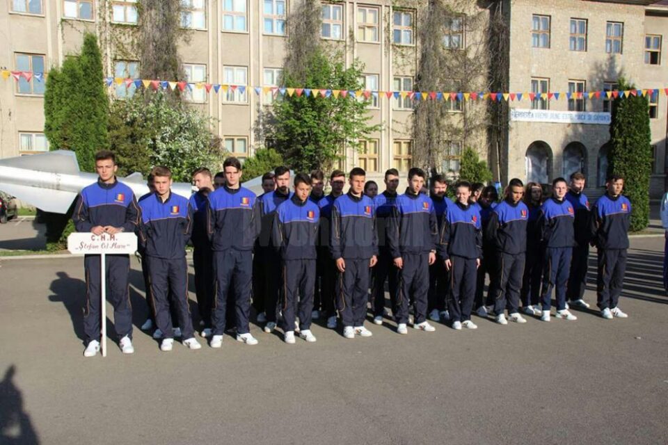 Rezultate bune pentru elevii militari câmpulungeni la probele sportive