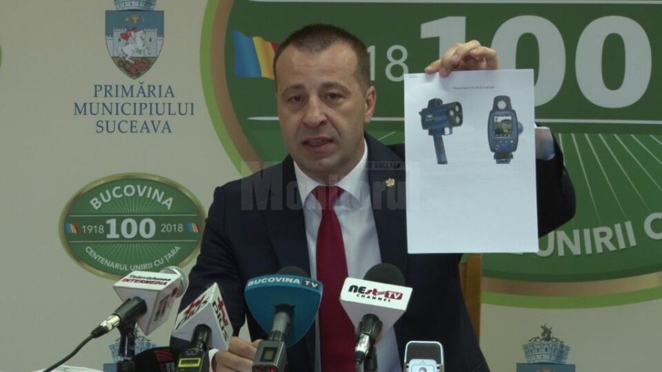 Viceprimarul Harsovschi prezinta noile radare achizitionate