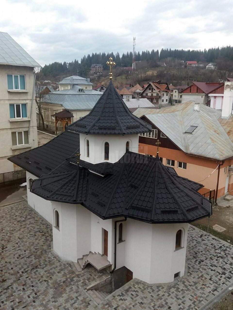 Biserica ”Sf. Mare Mucenic Mina” din Gura Humorului