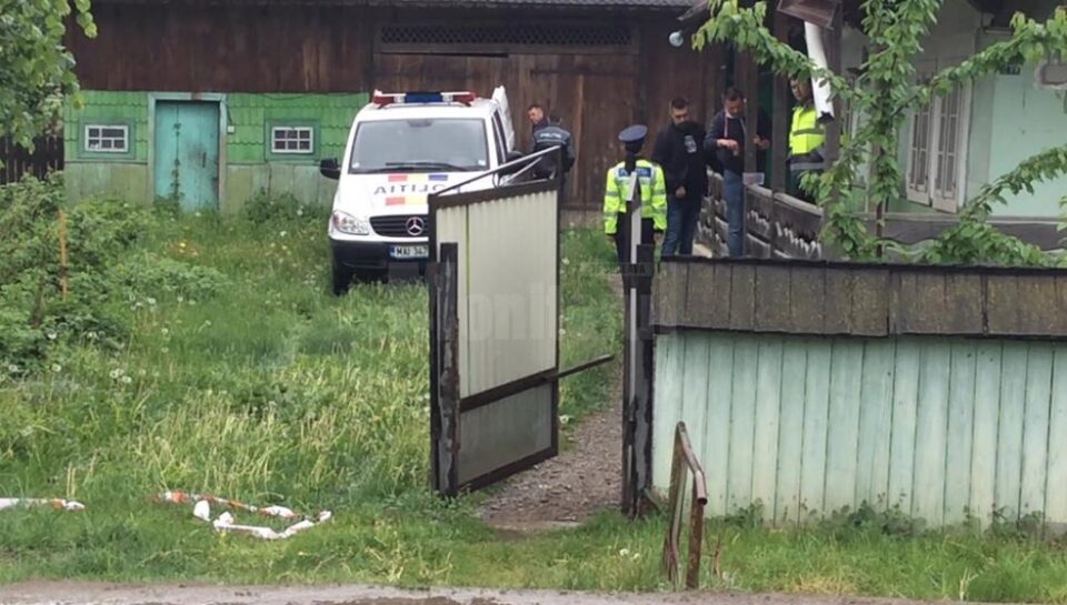 Percheziție și cadavru ridicat din beci, în cazul presupusei crime de la Marginea