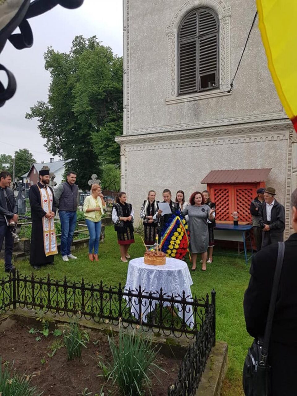 Primarul Violeta Țăran a participat alături de elevi la omagierea eroilor care s-au jertfit pentru independența României Primarul Violeta Țăran a participat alături de elevi la omagierea eroilor care s-au jertfit pentru independența României