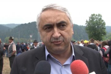 Ministrul Educației, Valentin Popa