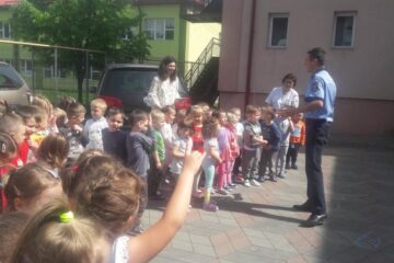 „Să știi mai multe, să fii mai bun”, activitate la grădinițele „Gulliver” și „ABC” Suceava