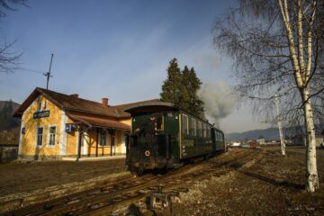 Lovitură pentru turismul din Bucovina. Mocănița Huțulca nu mai are punct de plecare Gara Moldovița