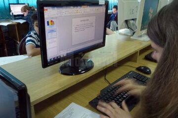 Peste 80 de elevi suceveni s-au întrecut la Concursul Județean de Informatică „Centenarul Marii Uniri”