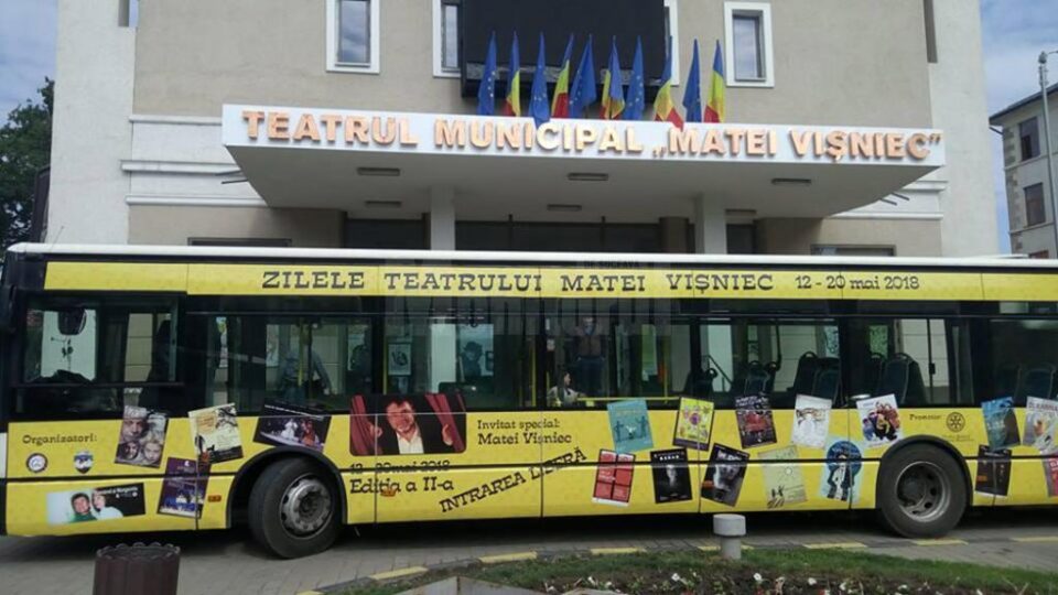 Teatru în autobuz