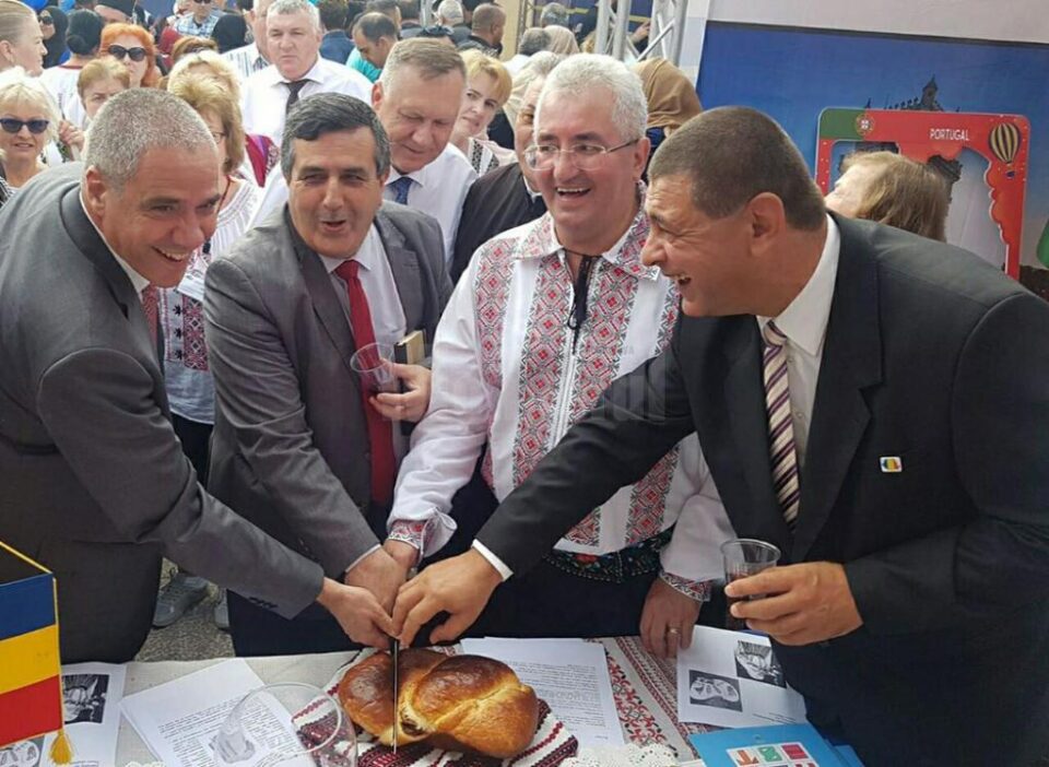 Cozonacul românesc a fost apreciat la standul Sucevei, din Palestina