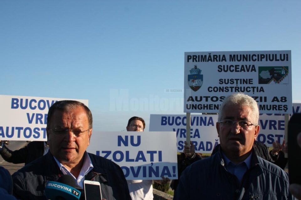 Participare numeroasă a sucevenilor la protestul prin care se cere Guvernului construcția de autostrăzi în Moldova