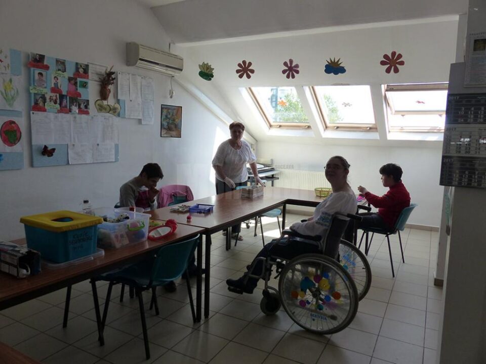 Astăzi începe Campania „Porți deschise spre voluntariat”
