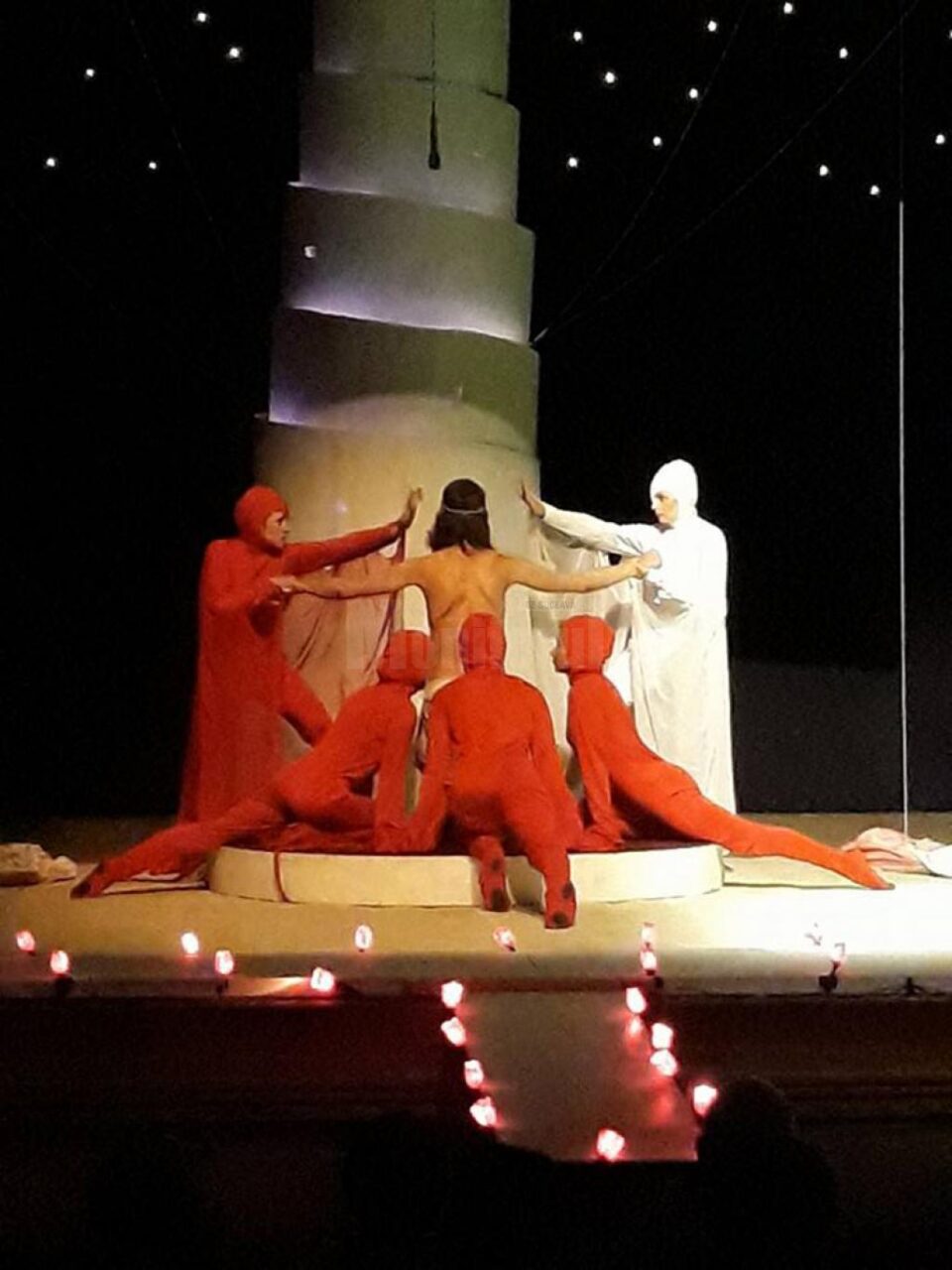 Peste 8.000 de spectatori la evenimentele festivalului Zilele Teatrului „Matei Vișniec”