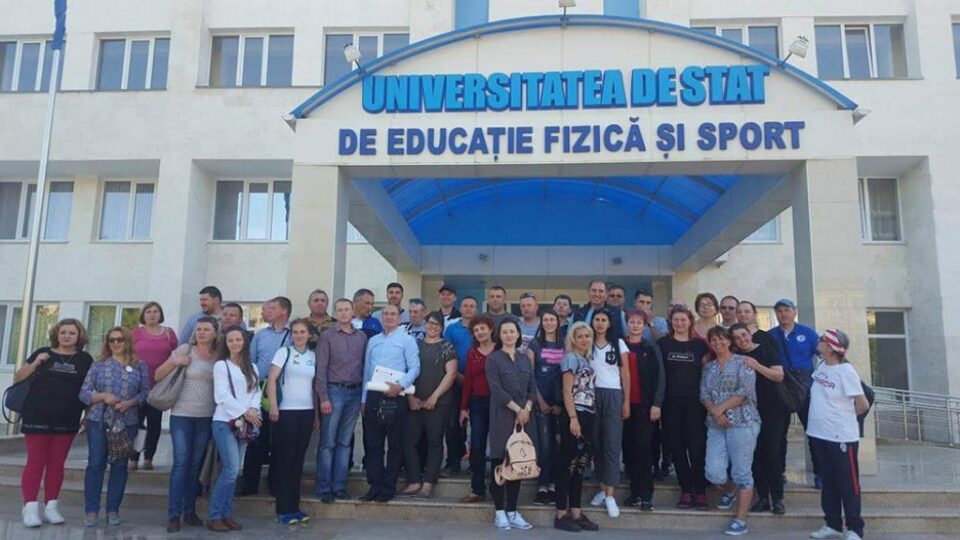 Gazdele de peste Prut, alături de oaspeții suceveni