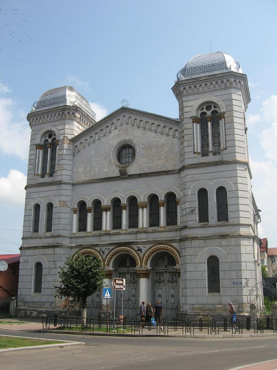 Templul Mare din Rădăuți - Foto Cezar Suceveanu - ro.wikipedia.org