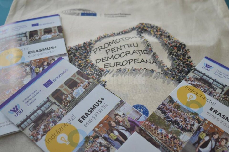 Sesiune de informare a elevilor din clasele a XII-a cu privire la oportunități de viitor, la Liceul Tehnologic Cajvana