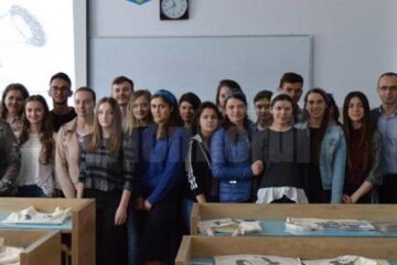 Acțiunea „Tineri în UE. Oportunități de educație și formare”, la liceul din Cajvana