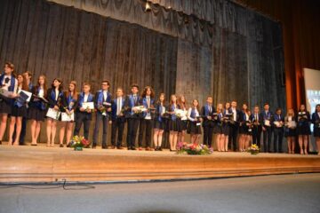 Cursul festiv al celor 190 de absolvenți ai Colegiului „Ștefan cel Mare” Suceava, promoția 2018