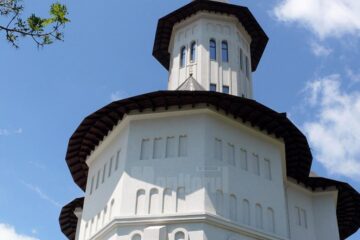 După 28 de ani ,Catedrala „Învierea Domnului” din Fălticeni va fi sfințită