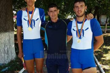 Antrenorul Ioan Despa alături de Florin Fântânaru Artenie și Cosmin Pascari