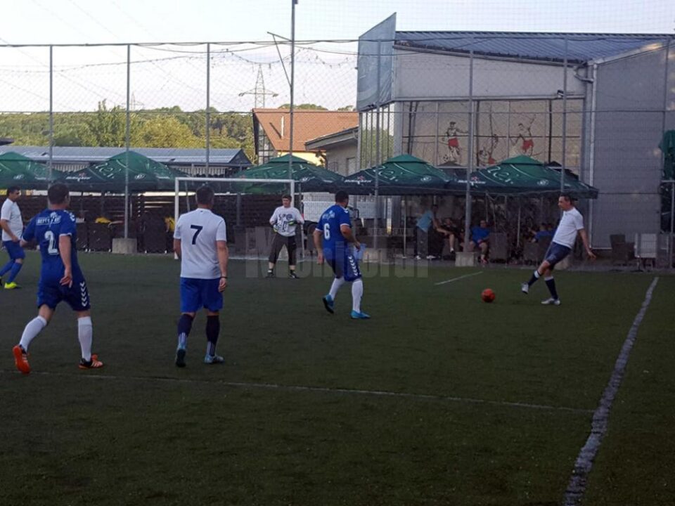 Galacticii s-au impus în duelul cu Brădet