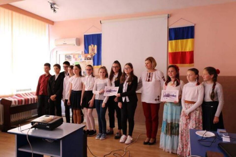 „Pași prin Bucovina”, la Școala Gimnazială „Miron Costin” Suceava
