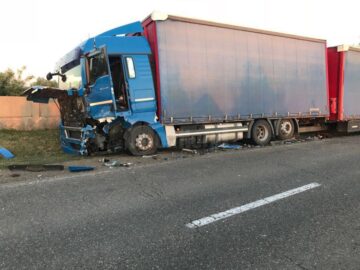 Accidentul a avut loc pe un segment de drum în linie, în apropierea localității Negostina