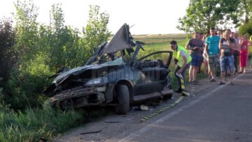 Accidentul a avut loc pe un segment de drum în linie, în apropierea localității Negostina