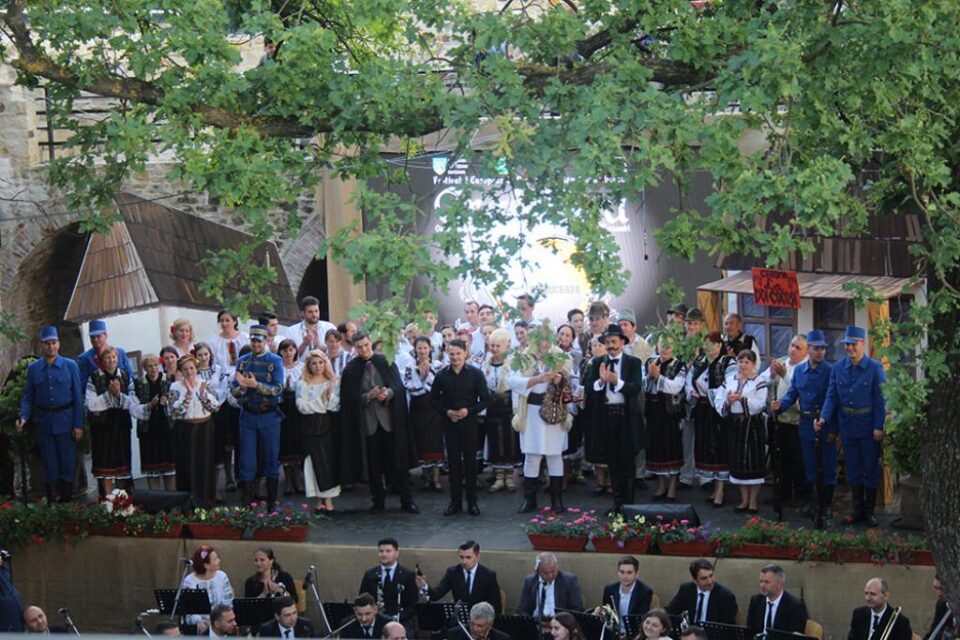 „Crai Nou” în Cetatea Sucevei, după 25 de ani