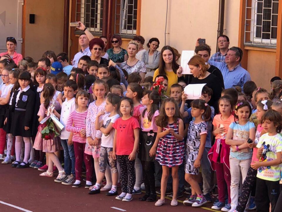 Școala Gimnazială Nr.1 Suceava a sărbătorit în aceste zile 55 de ani de la înființare