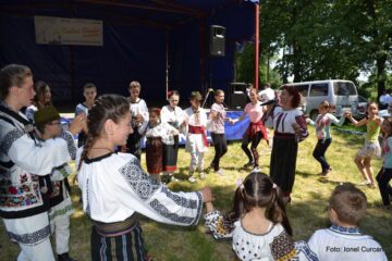 Peste 500 de copii au fost prezenți la Bănești la acțiunea „Astăzi e ziua mea!”