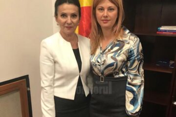 Deputatul Maricela Cobuz și ministrul Sănătății, Sorina Pintea