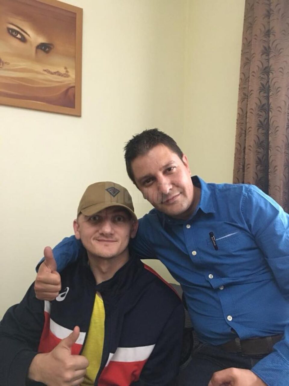 Dan Ciprian Sfichi (stânga) și polițistul criminalist Bogdan Bănică