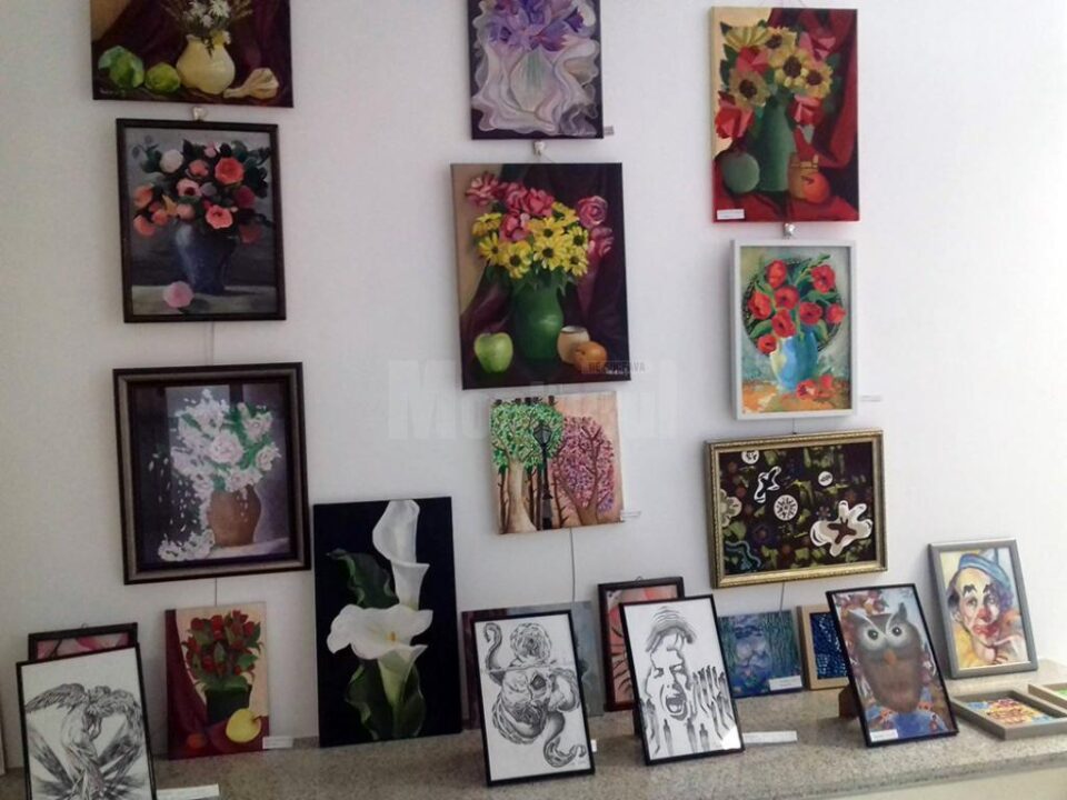 Expoziția elevilor din clasele VI-XI de la Colegiul de Artă “Ciprian Porumbescu“