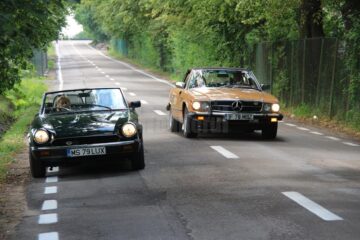 Moldova Classic Rally a făcut pauză între etape la Cetatea de Scaun a Sucevei