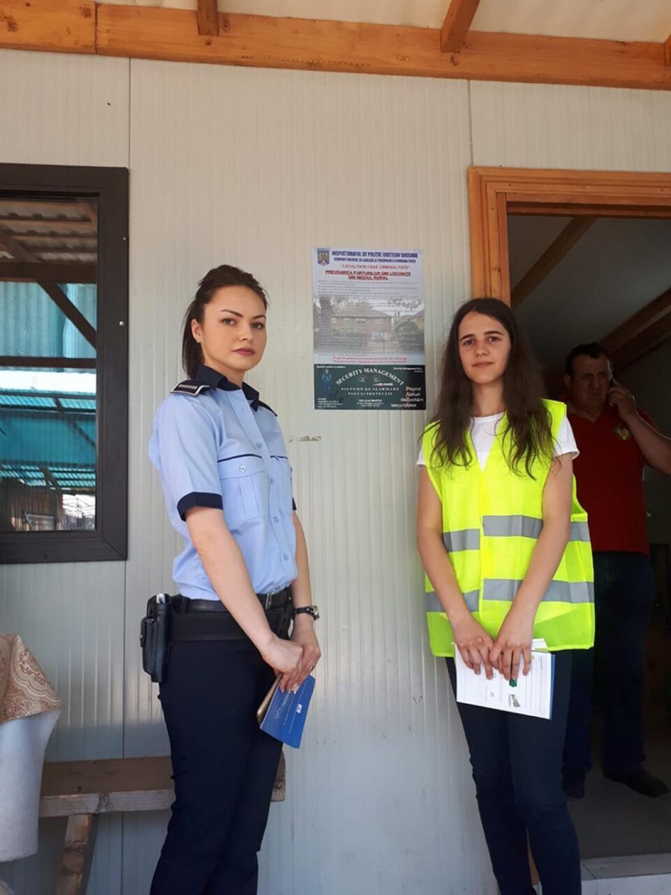 Recomandări pentru elevi din partea polițiștilor pentru o vacanță liniștită