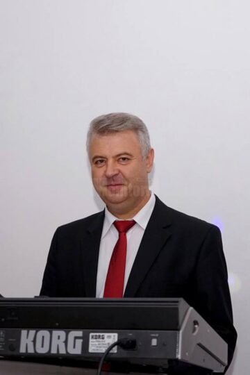 Florin Mucea, fiul regretatului rapsod Vasile Mucea