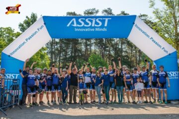 Peste 500 de bicicliști din toată țara au participat la ediția din acest an a maratonului MTB Dragomirna powered by ASSIST