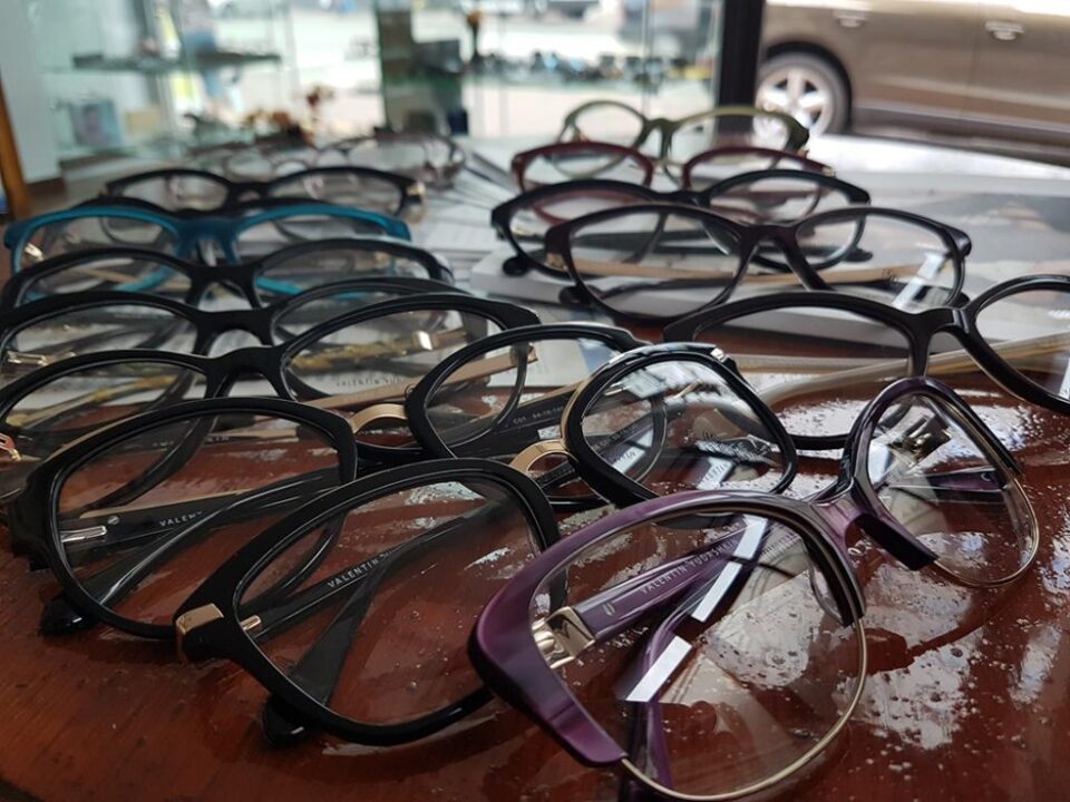 Rame gratuite pentru pensionari - oferta verii la Eye’s Optic Suceava