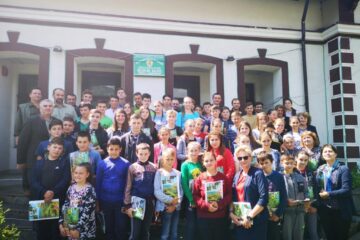 La Ocolul Silvic Dorna Candrenilor au fost prezenți 50 de elevi